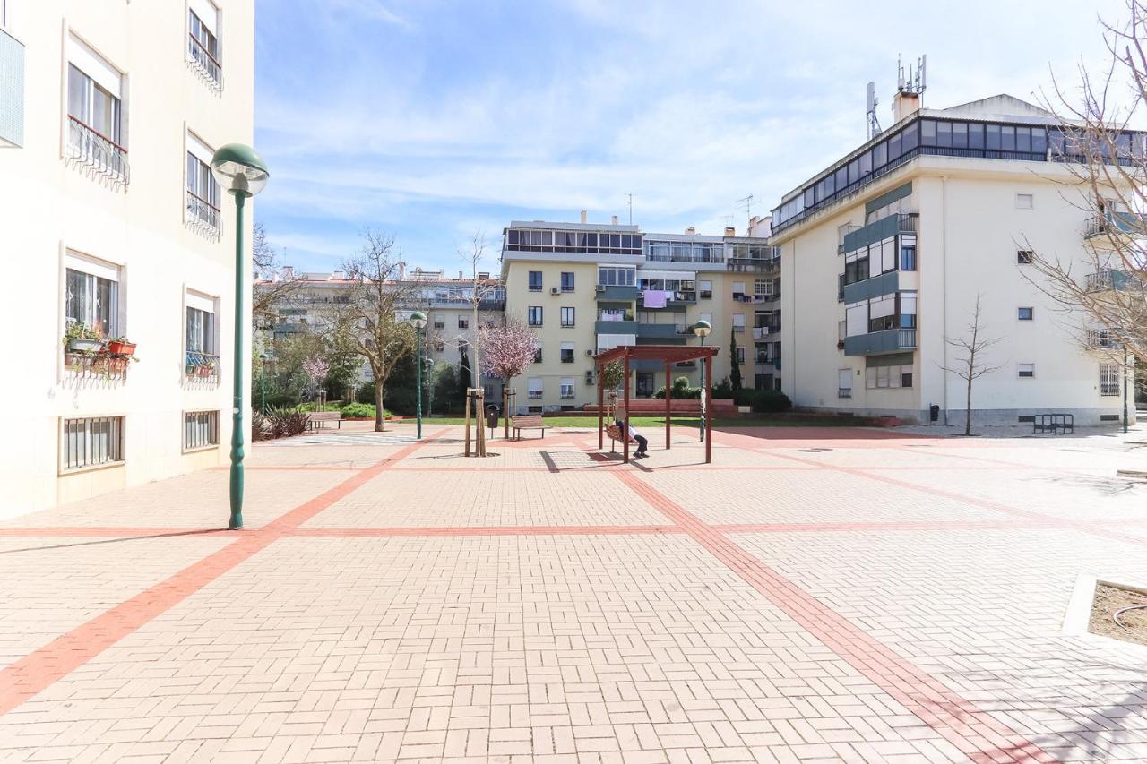 Apartamento Oeiras Balcony By Hosty Exterior foto