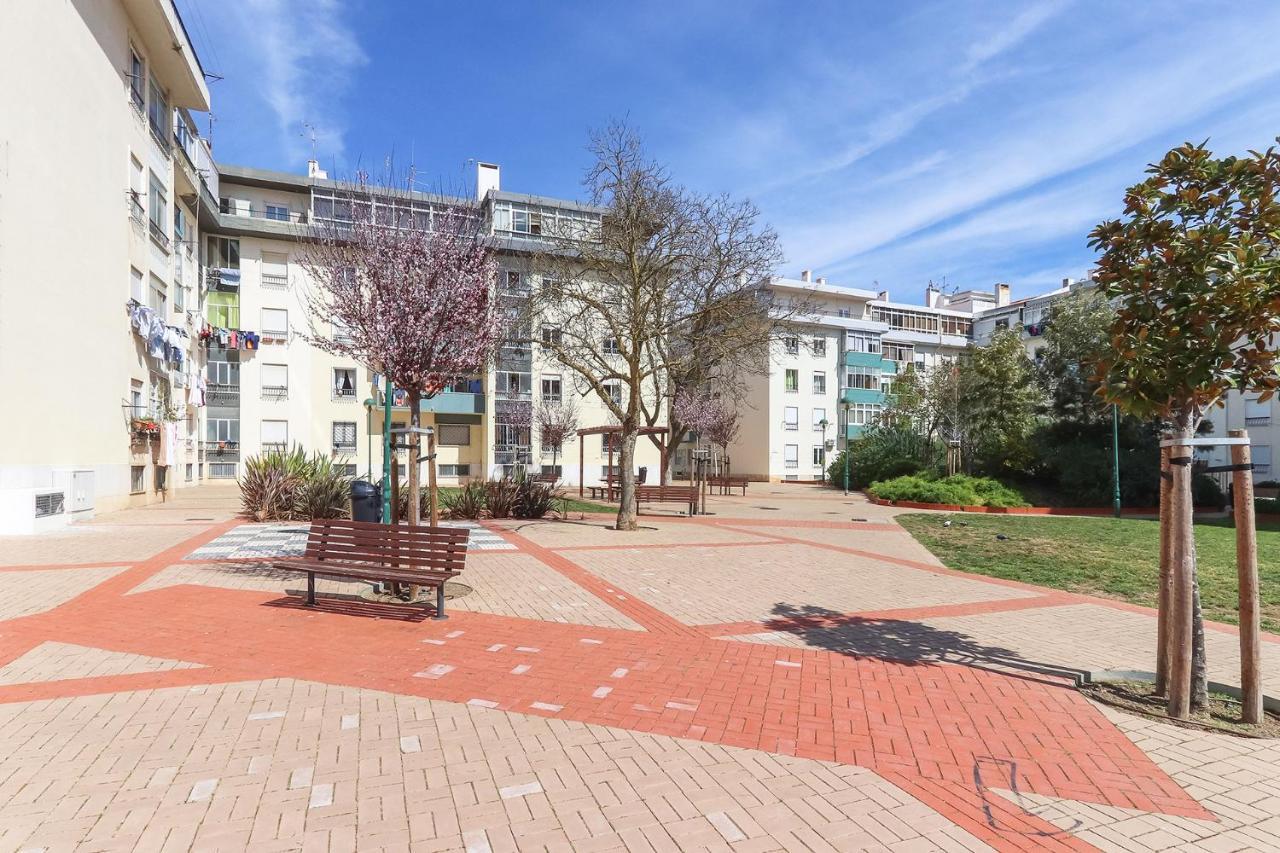 Apartamento Oeiras Balcony By Hosty Exterior foto